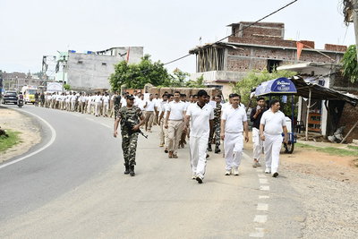Latehar News : एसएसबी ने निकाली नशामुक्ति  जागरूकता रैली