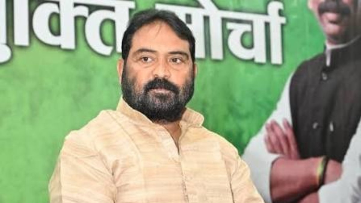 युवाओं को भड़काकर झारखंड में माहौल बिगाड़ना चाहती है भाजपा: विनोद पांडेय