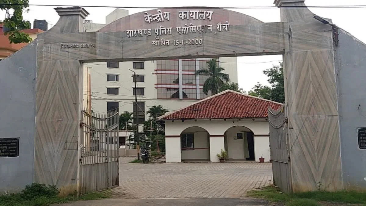 पुलिस एसोसिएशन की सीएम से अपील :  अफसर कर रहे गुमराह, पुलिसकर्मियों के कल्याण के लिए जल्द ले फैसला